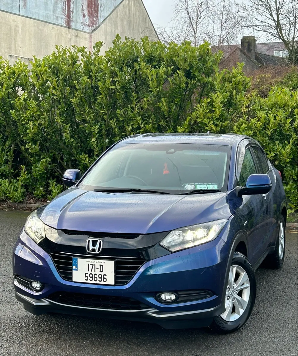 Honda Vezel automatic - Image 3