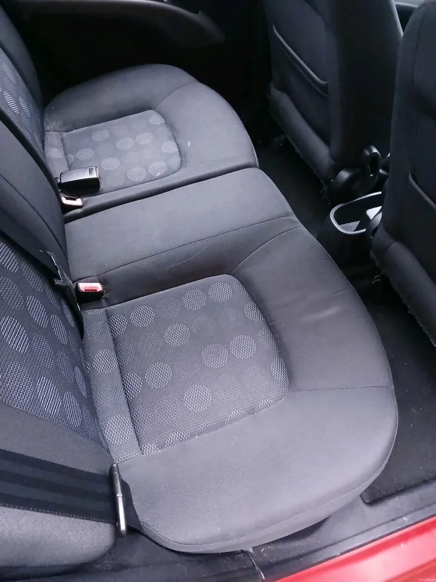 Hyundai i10 *AUTO* - Image 3