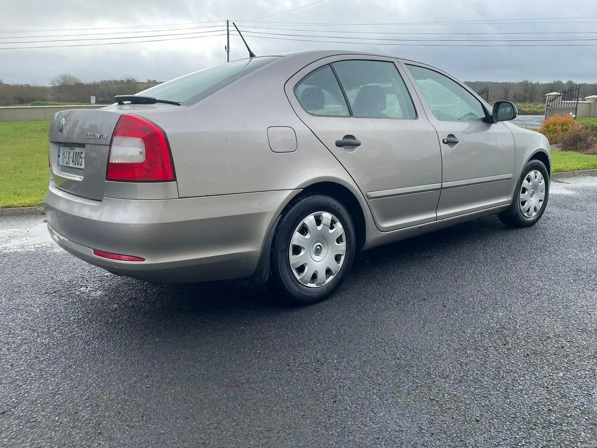 Skoda Octavia - Image 4