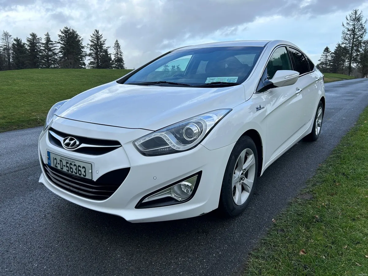 2012 Hyundai i40.. New NCT and Service - Image 2