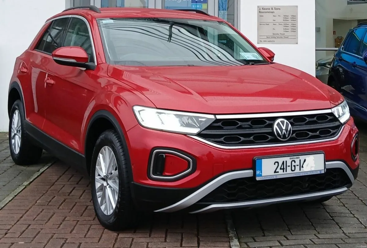 Volkswagen T-Roc LIFE 2.0 TDI 116HP **APP CONNECT, - Image 1
