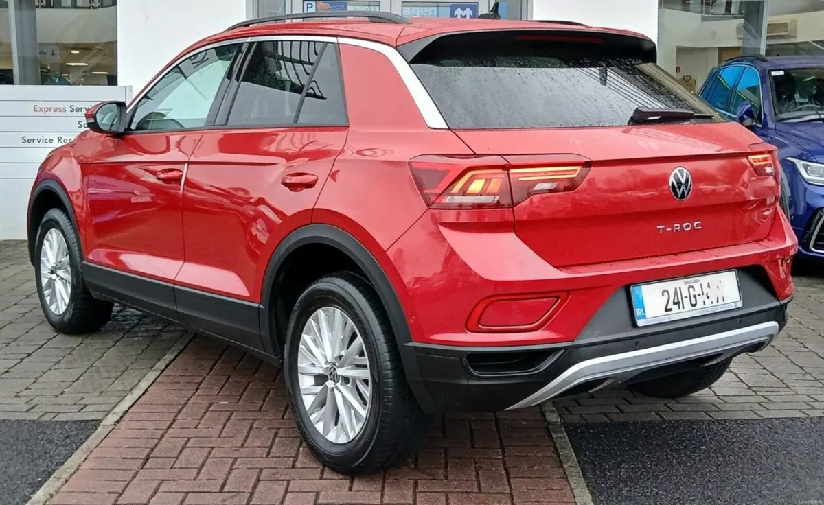 Volkswagen T-Roc LIFE 2.0 TDI 116HP **APP CONNECT, - Image 4