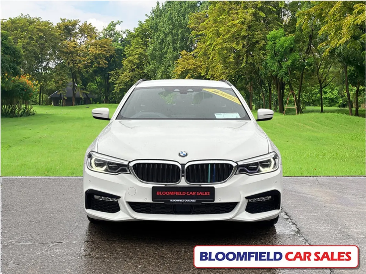 BMW 5-Series MSPORT TOURING , AUTO // LOW MILEAGE - Image 2