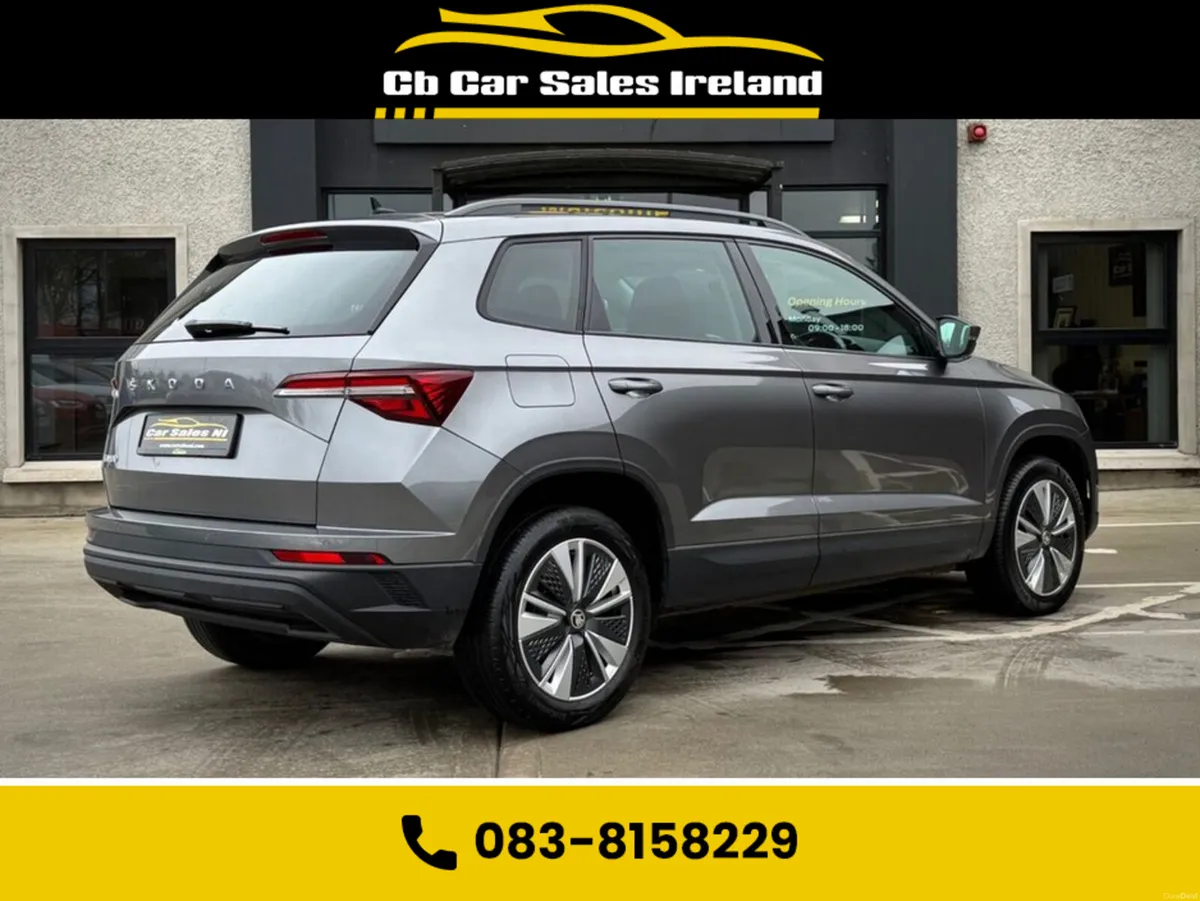 Skoda Karoq 2.0 TDI SE Drive SUV 5dr Diesel Manual - Image 3