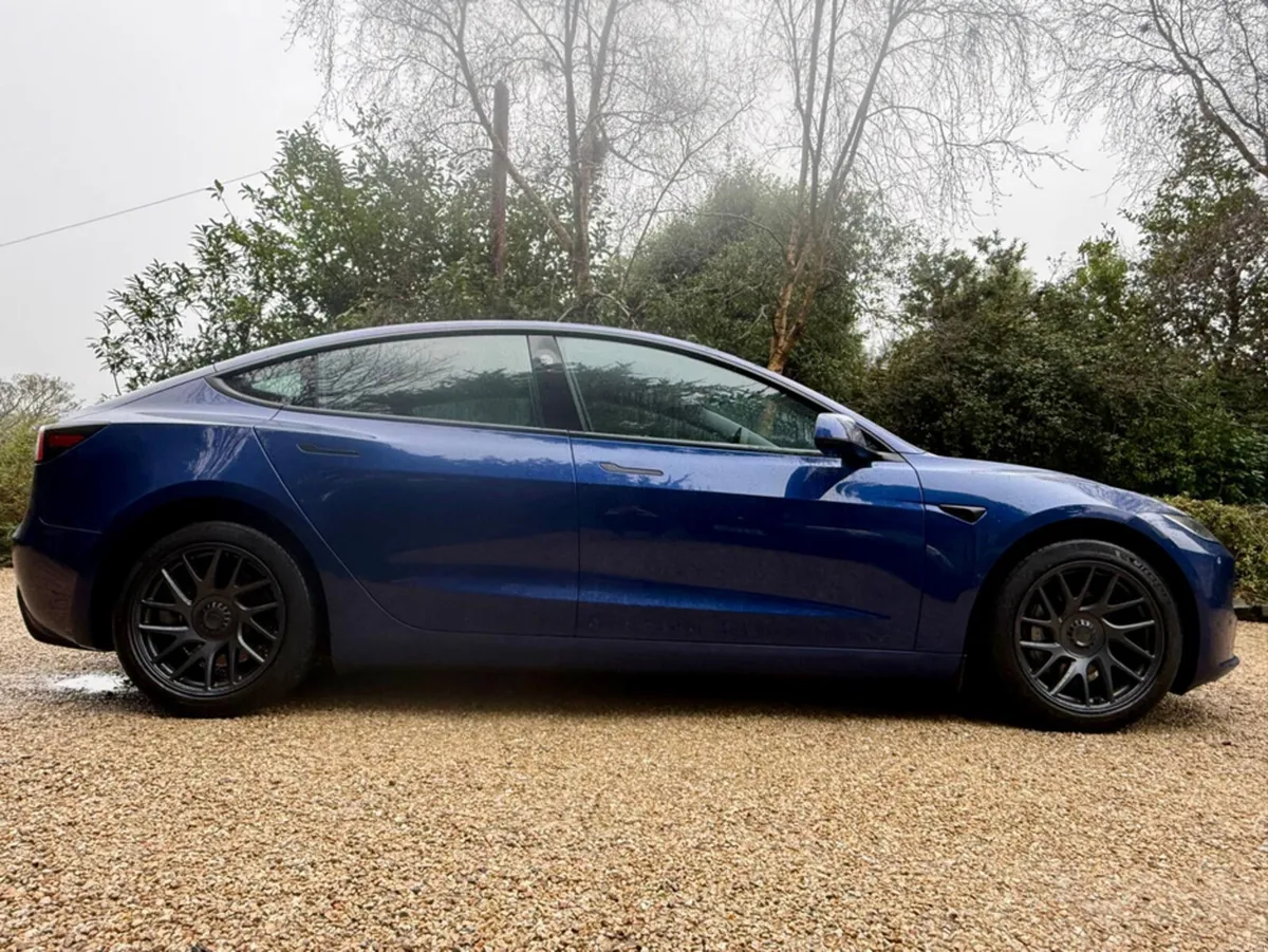Tesla Model 3 LONG RANGE ALL WHEEL HIGHLAND DUAL M - Image 4