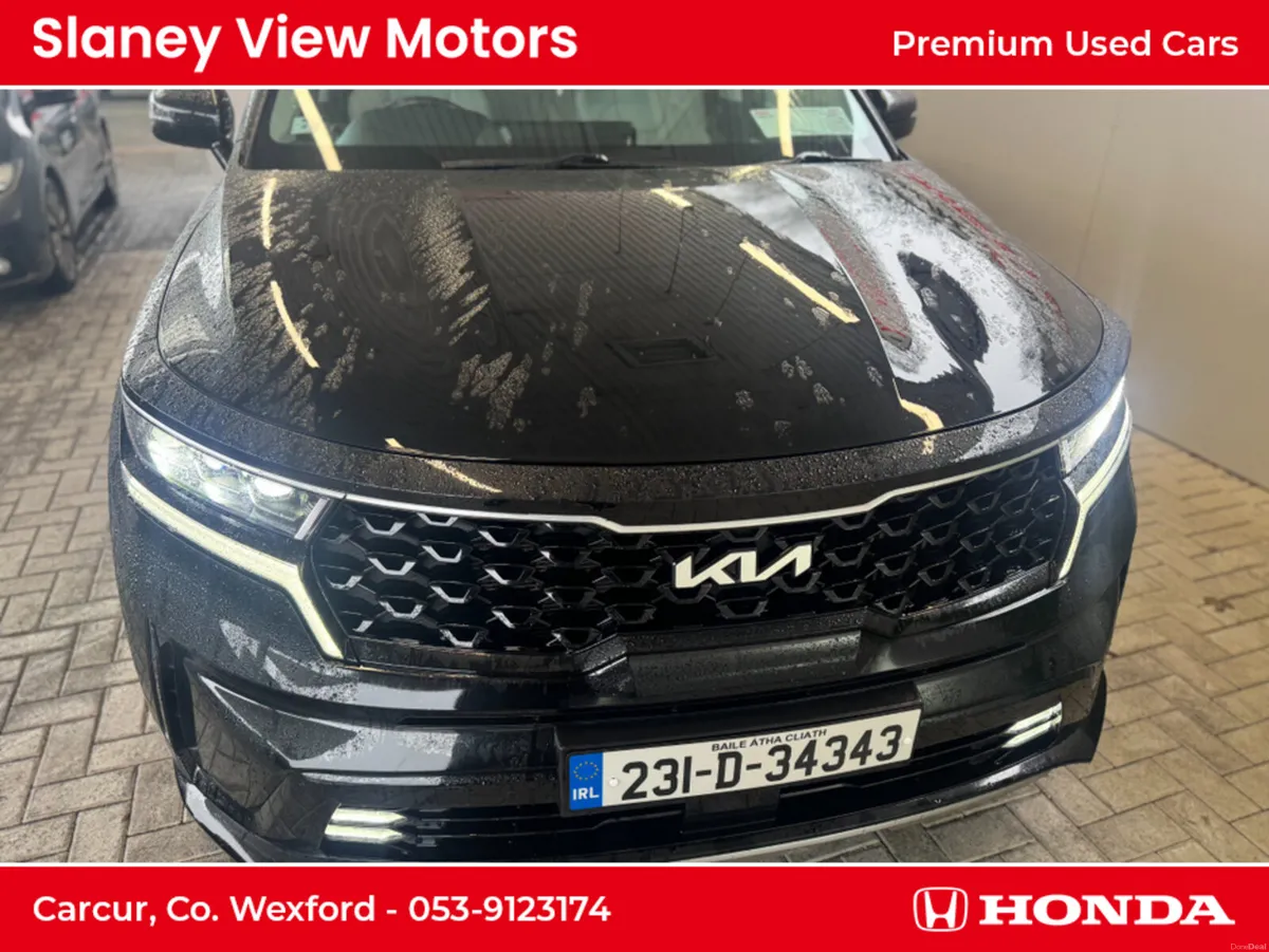 Kia Sorento PHEV K3 5P 5DR AUTO - Image 3