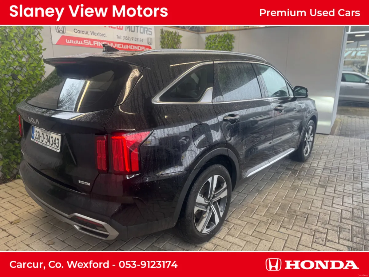 Kia Sorento PHEV K3 5P 5DR AUTO - Image 5