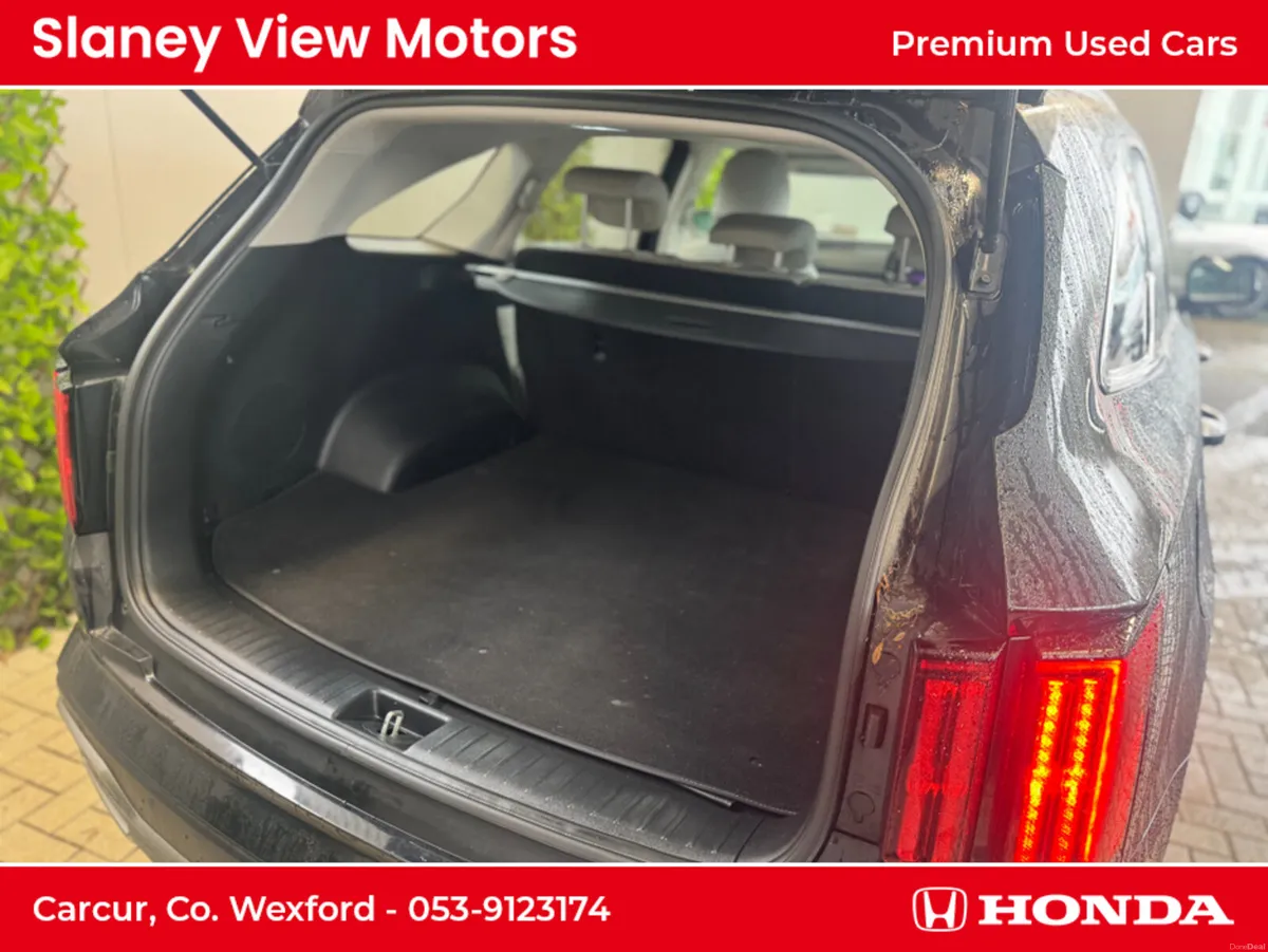 Kia Sorento PHEV K3 5P 5DR AUTO - Image 6