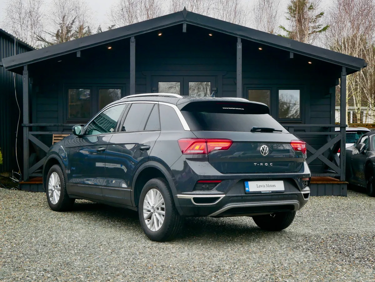2020 Volkswagen T-Roc Design 1.0 TSI 115BHP - Image 4