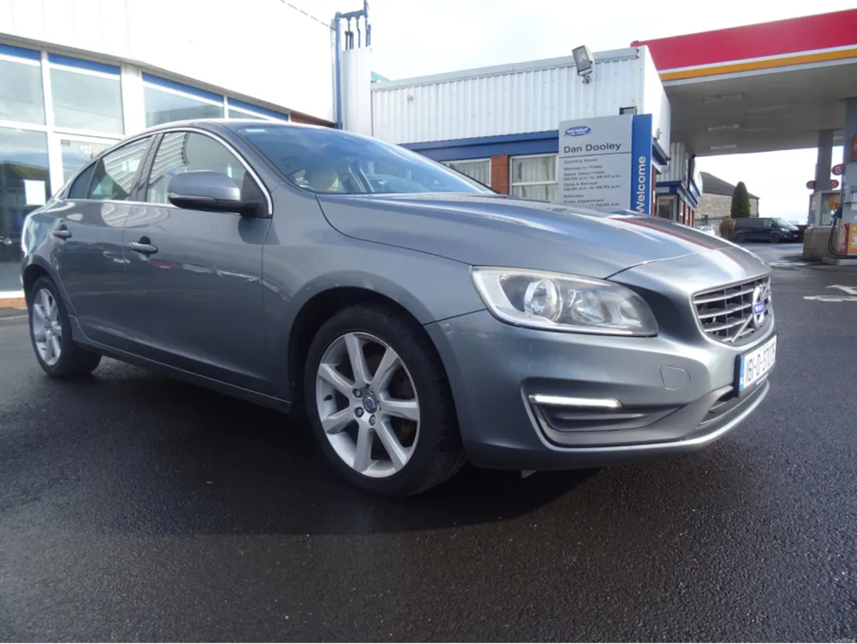 Volvo S60 D3 SE 4DR - Image 1