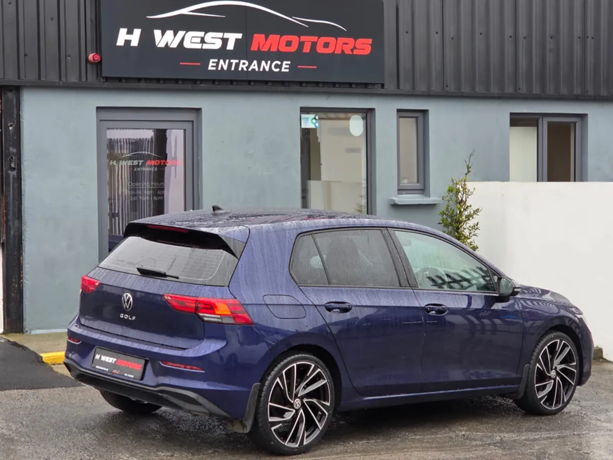 Volkswagen Golf 2.0 TDI 115HP 5DR - Image 3