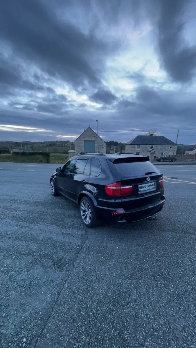 BMW x5 - Image 4