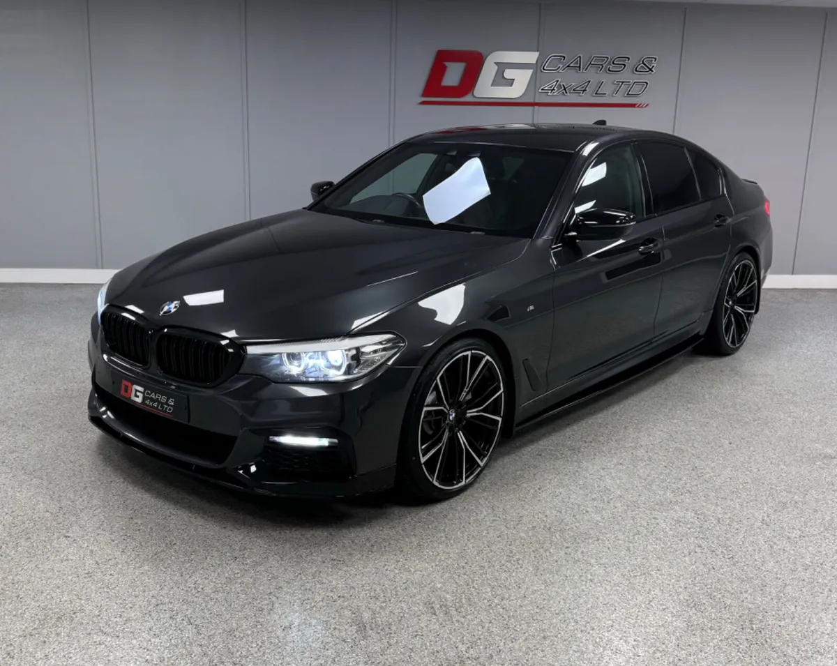 2017 BMW 520D M Sport Automatic X Drive - Image 3