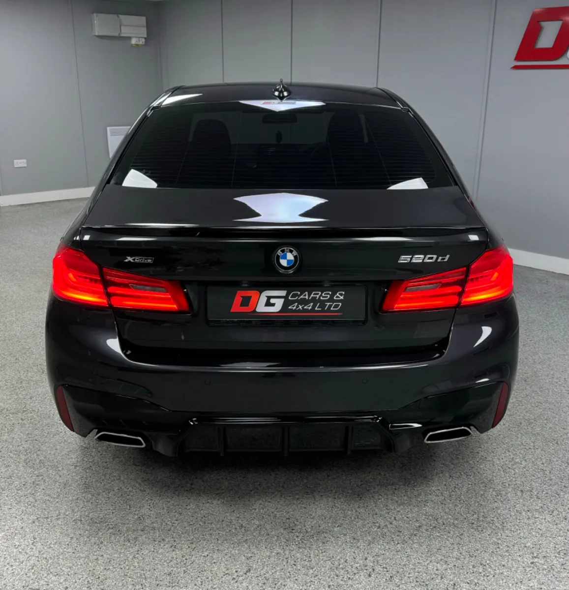 2017 BMW 520D M Sport Automatic X Drive - Image 6