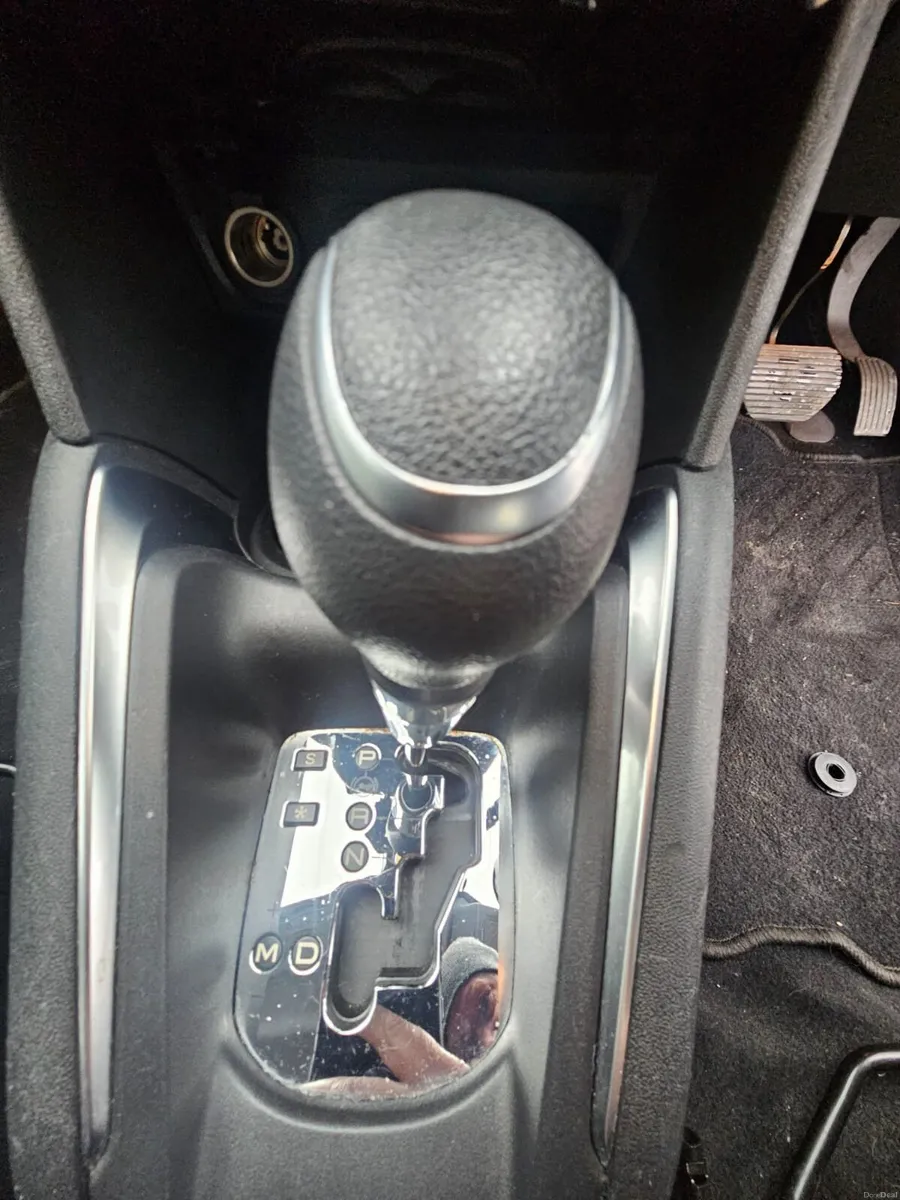 Peugeot 208 2017 automatic petrol ⛽️€7990 - Image 3