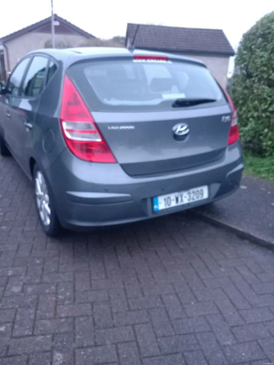 2010 AUTOMATIC i30 1.6 CRDI DIESEL €2950 - Image 2