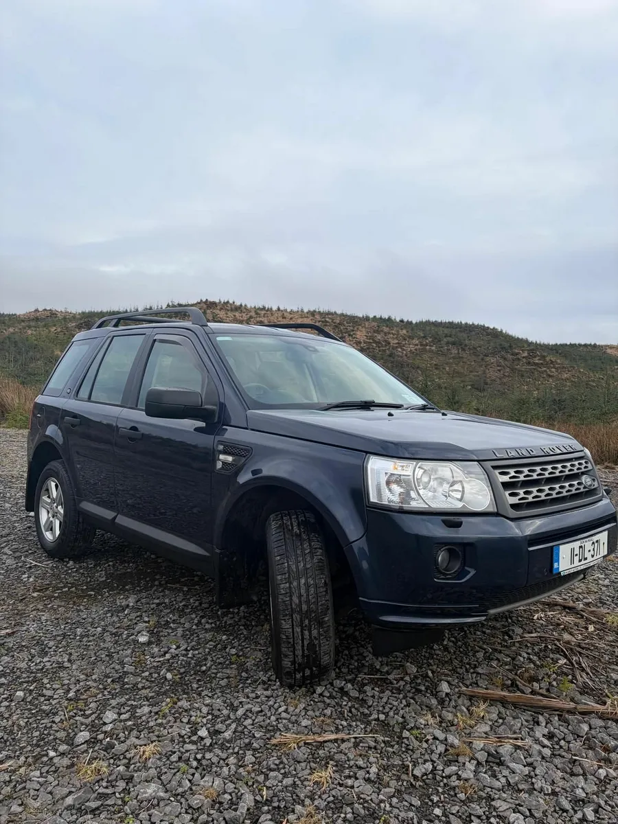 Land Rover Freelander 2011 - Image 2