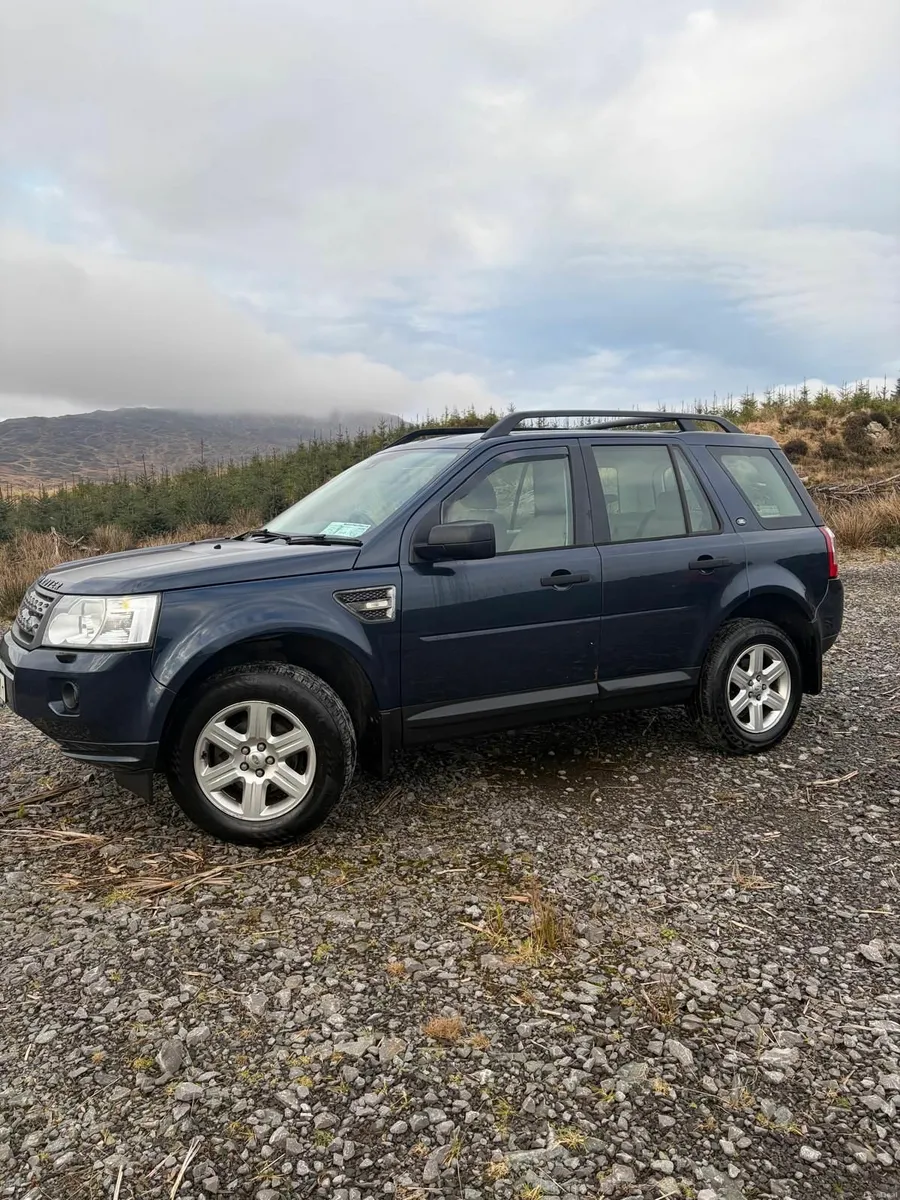 Land Rover Freelander 2011 - Image 3