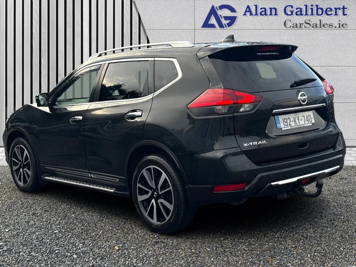 Nissan X-Trail 1.7 DIESEL SVE 7 SEAT FULL LEATHER - Image 2