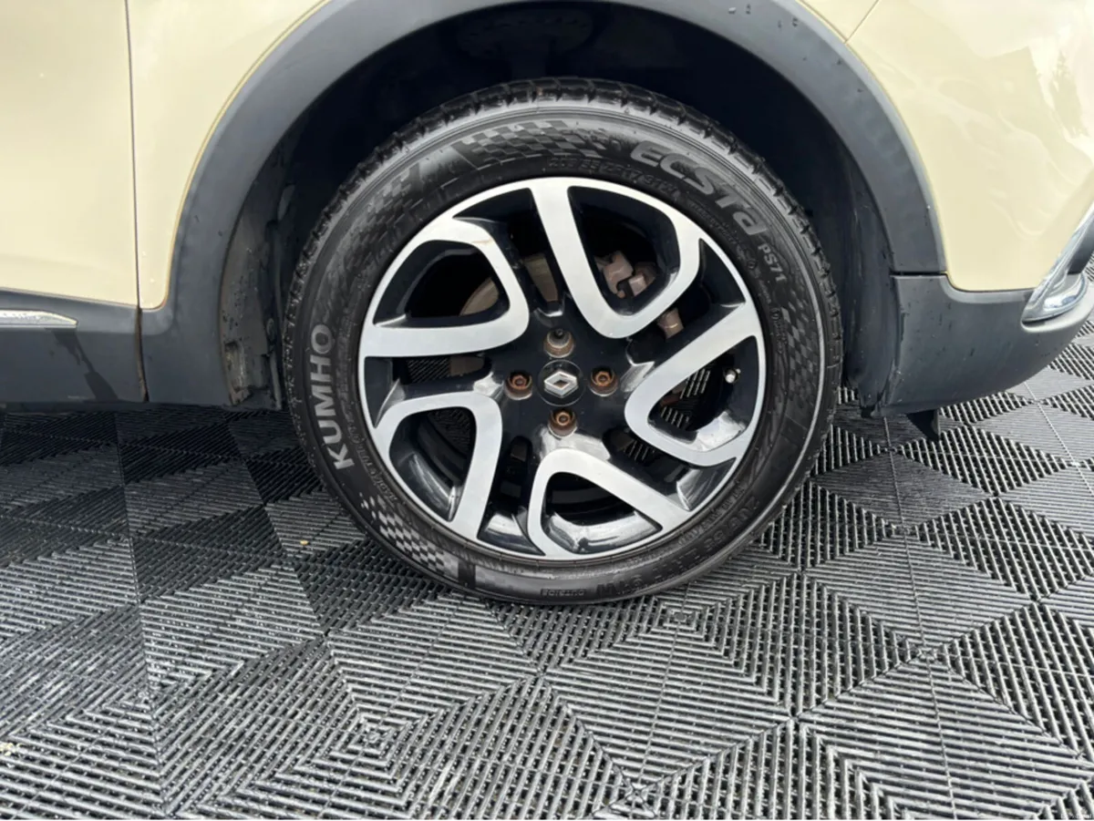 Renault Captur Ranault Captur 1.2, petrol,auto - Image 3