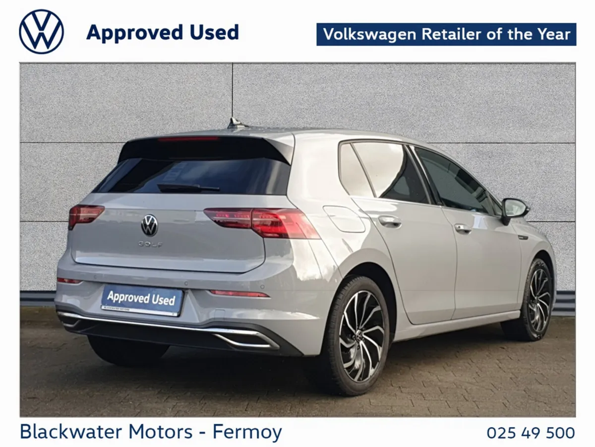 Volkswagen Golf 2.0TDI 115BHP STYLE DSG WITH TINTE - Image 4