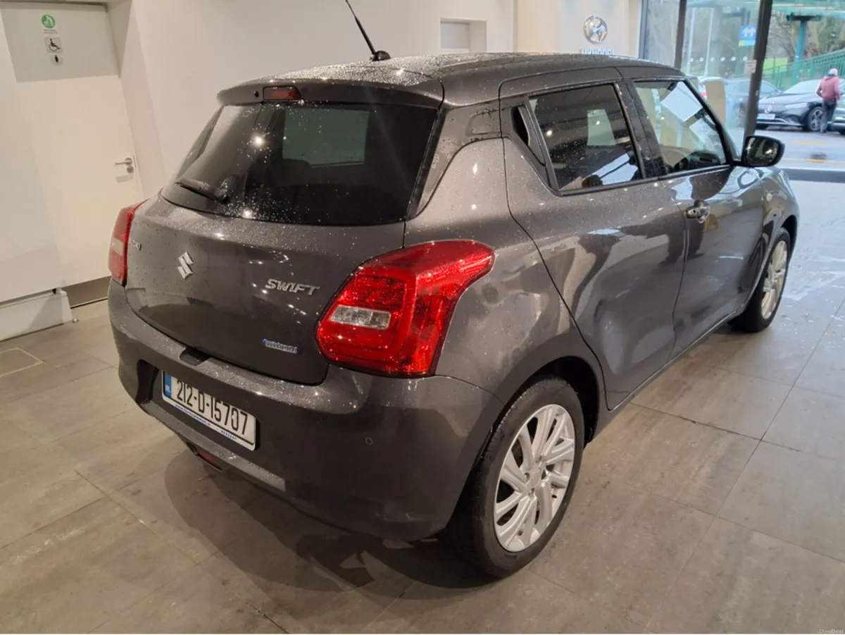 Suzuki Swift HYBRID SZ-T - Image 2
