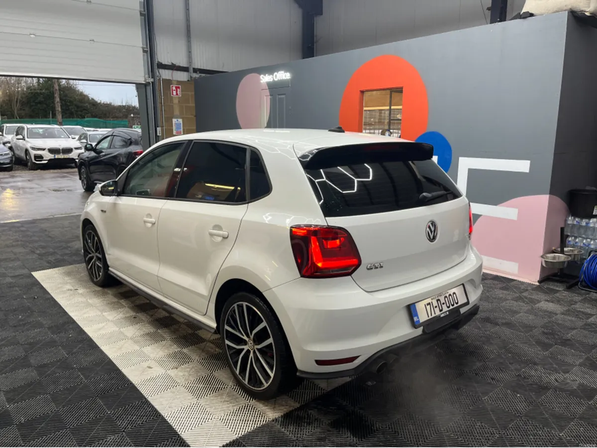 Volkswagen Polo 2017 VOLKSWAGEN POLO GTI 1.8 AUTOM - Image 4