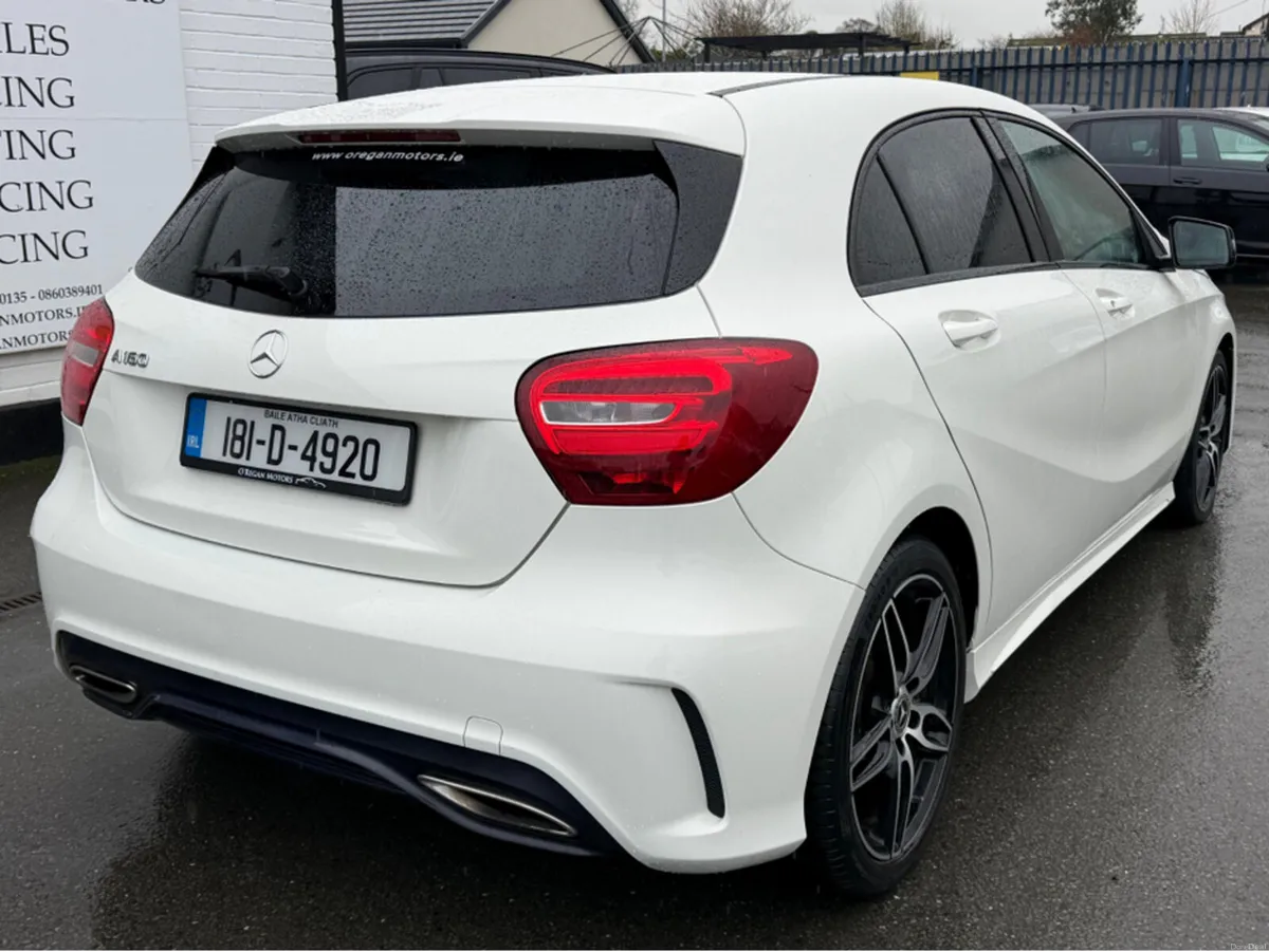 Mercedes-Benz A-Class (181) A160 1.6 PETROL AMG - Image 4