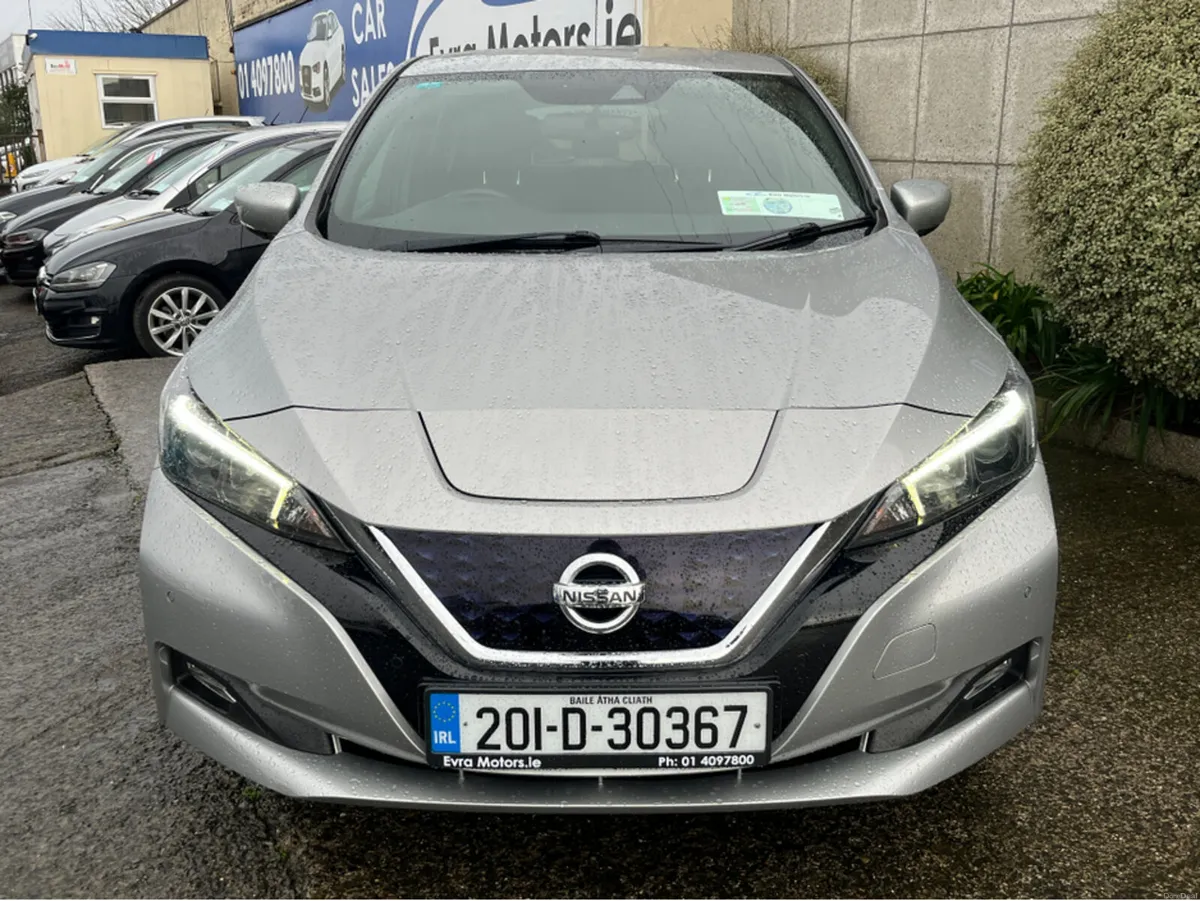 Nissan Leaf N-CONNECTA EV //LOW MILES//HIGH SPEC// - Image 2