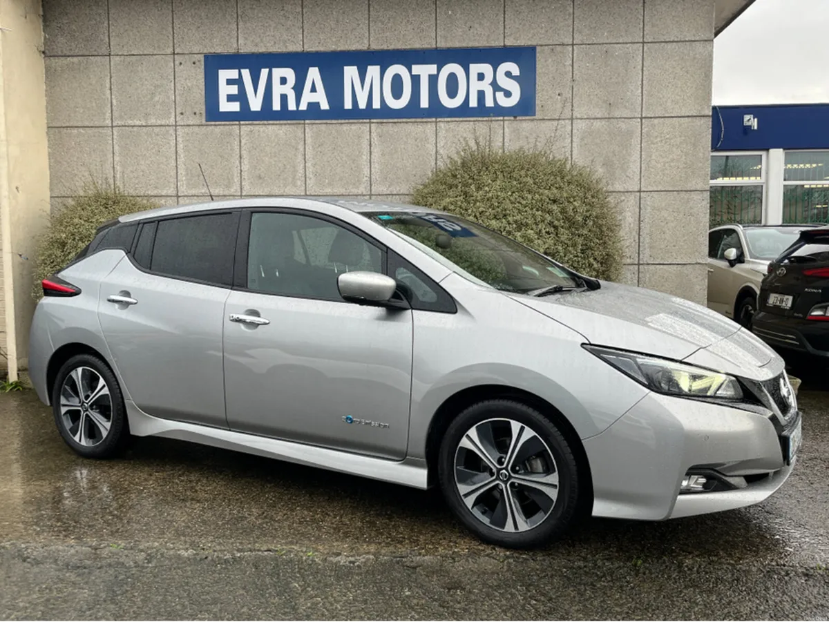 Nissan Leaf N-CONNECTA EV //LOW MILES//HIGH SPEC// - Image 3