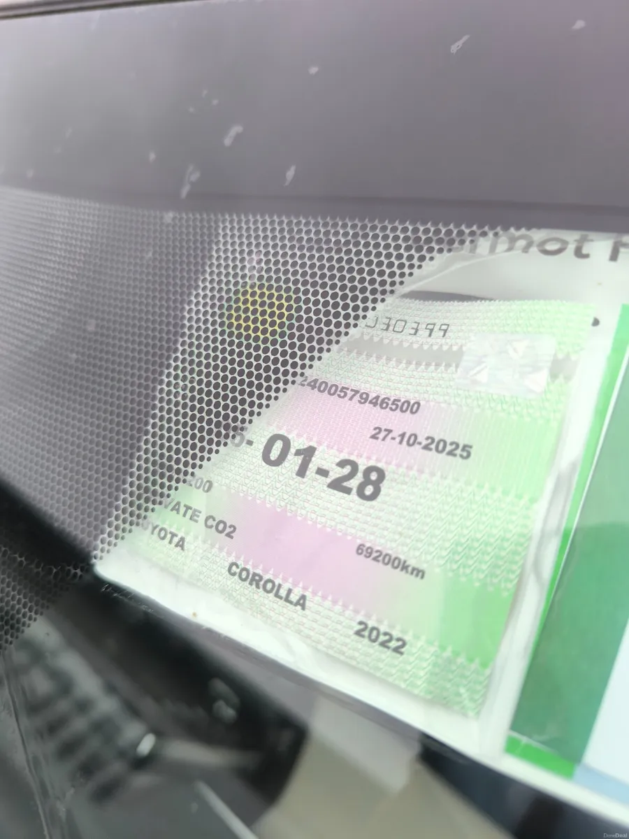 211 Toyota Corolla  hybrid SOL. Only 24500 euro - Image 2