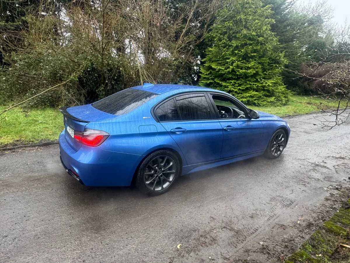17 BMW 330E M-SPORT - Image 3
