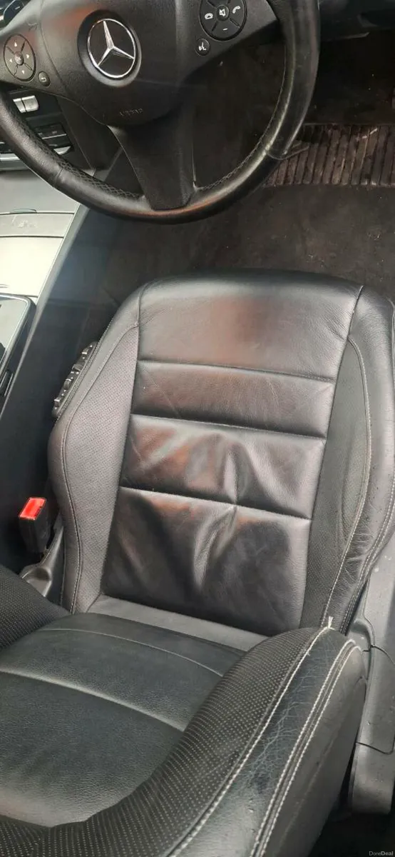 2015 MERCEDES E220 COUPE  LOW MILEAGE - Image 3