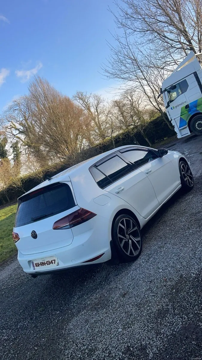 MK7 Volkswagen Golf - Image 2