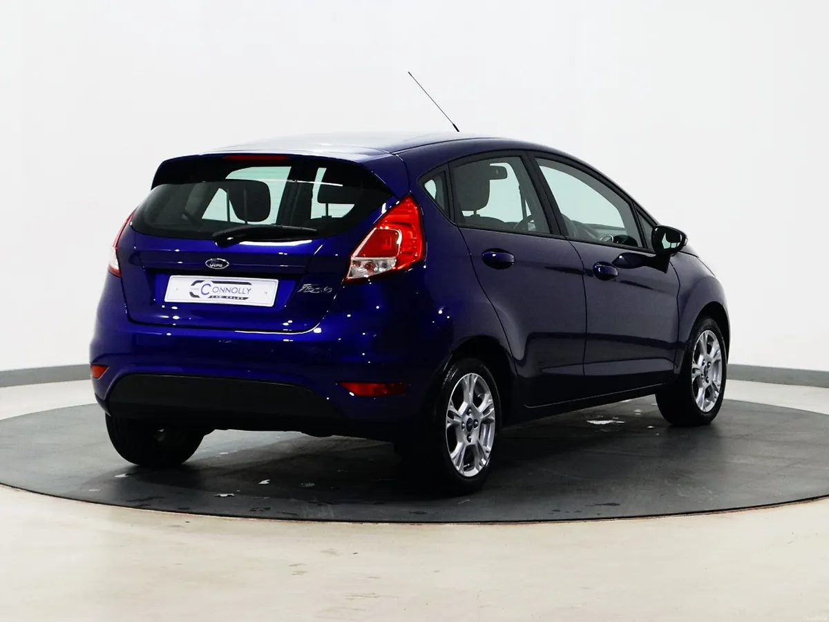 *38* 2017 Ford Fiesta 1.2 zetec - Image 4