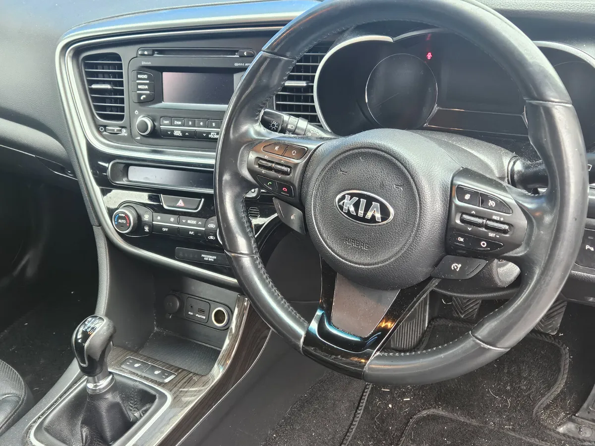 Kia Optima 2015 - Image 4