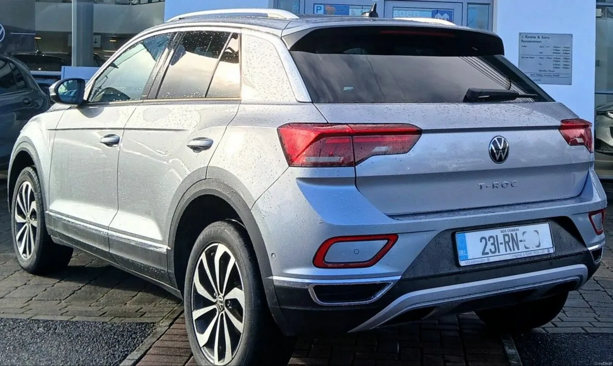 Volkswagen T-Roc Style 2.0 TDI 116HP **REAR VIEW C - Image 4