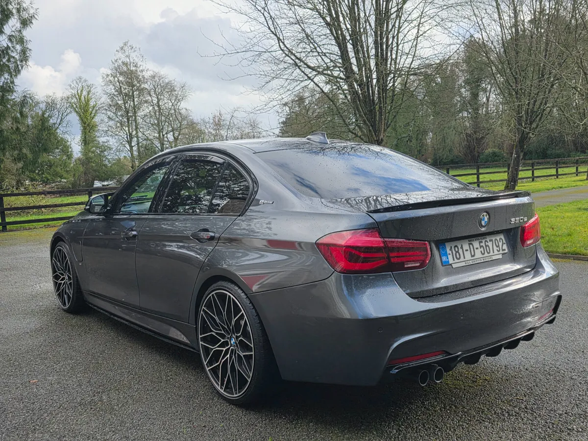 18 BMW 3-Series 330e Msport Shadow edition - Image 4
