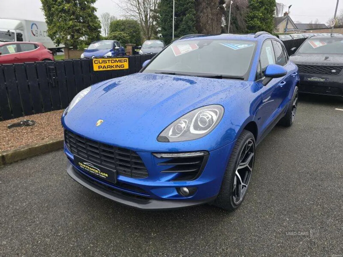 Porsche Macan - Image 1
