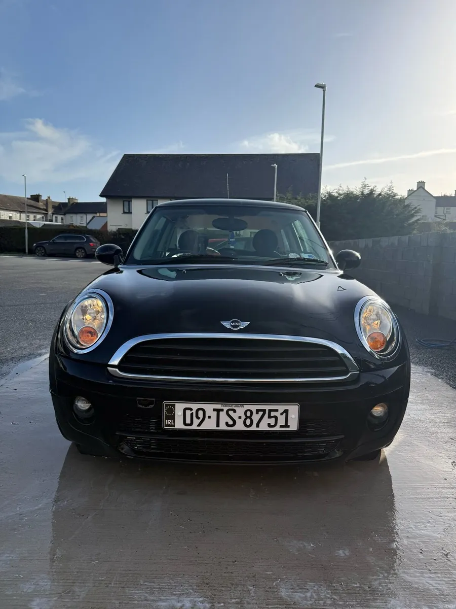 Mini Cooper - Image 1