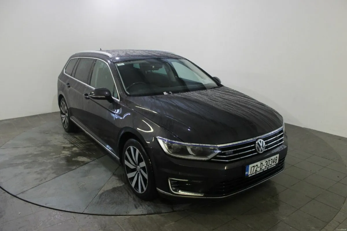 Volkswagen Passat 1.4 TSI DSG 150HP GTE - TENDER 2 - Image 1