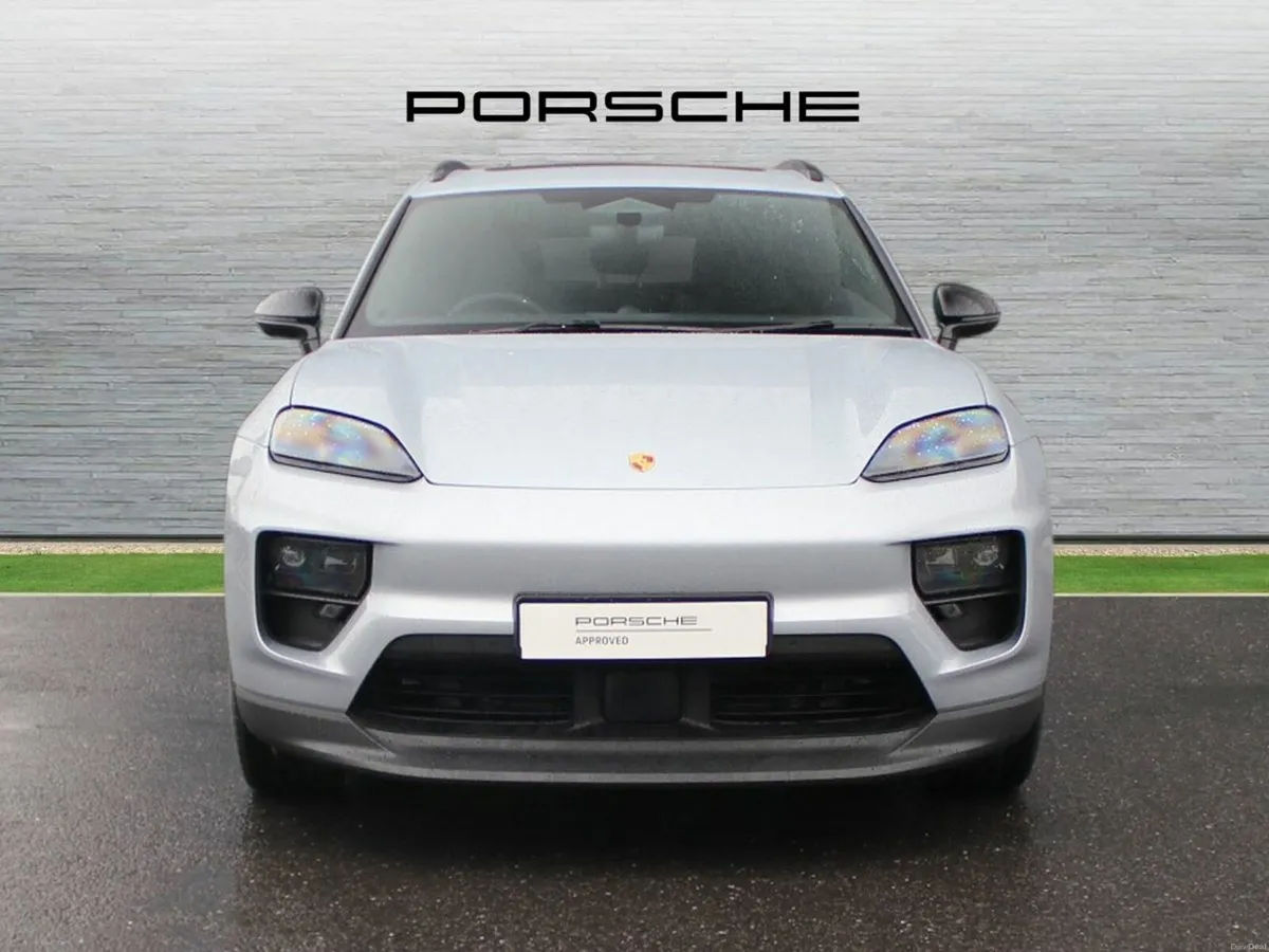Porsche Macan Electric - Image 6
