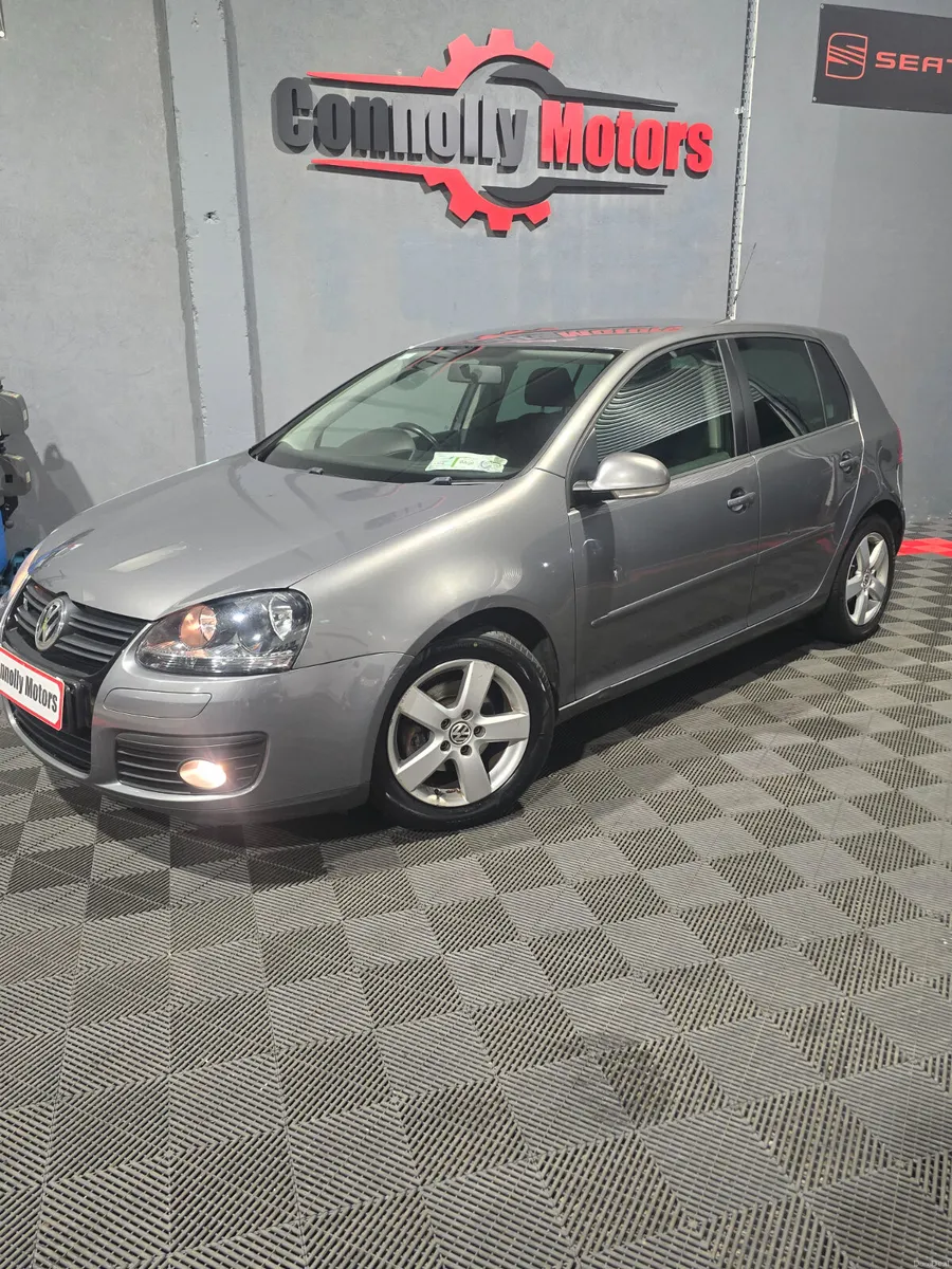 Volkswagen Golf 2008 - Image 2