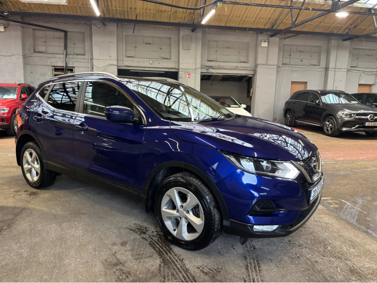 Nissan Qashqai 1.3 PET SV MY20 4DR - Image 1