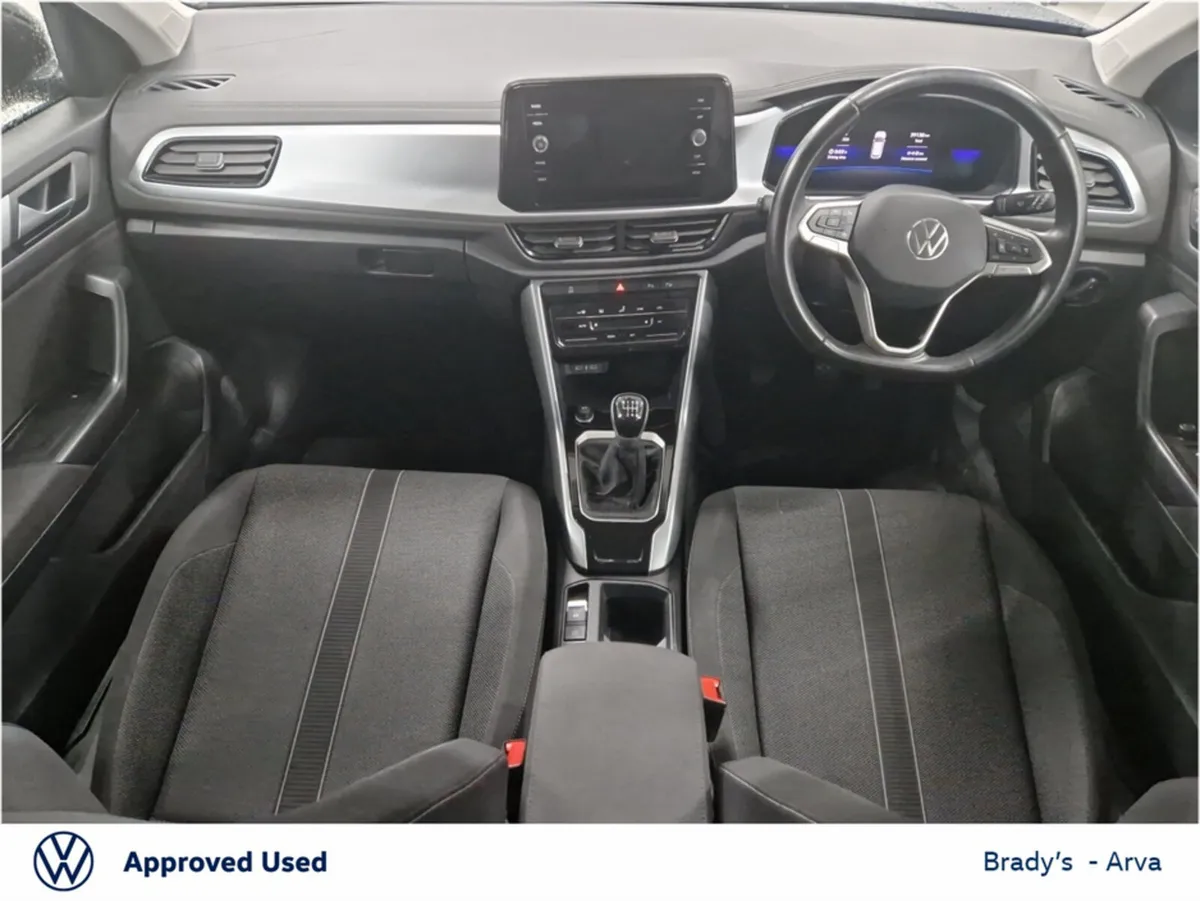 Volkswagen T-Roc LIFE 2.0 TDI  116BHP M6F - Image 2