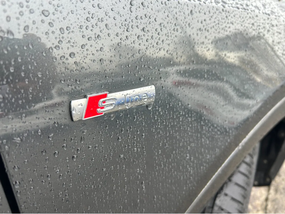 Audi Q3 1.4 TFSI 150BHP S-LINE 5DR **SAT NAV** BLU - Image 4