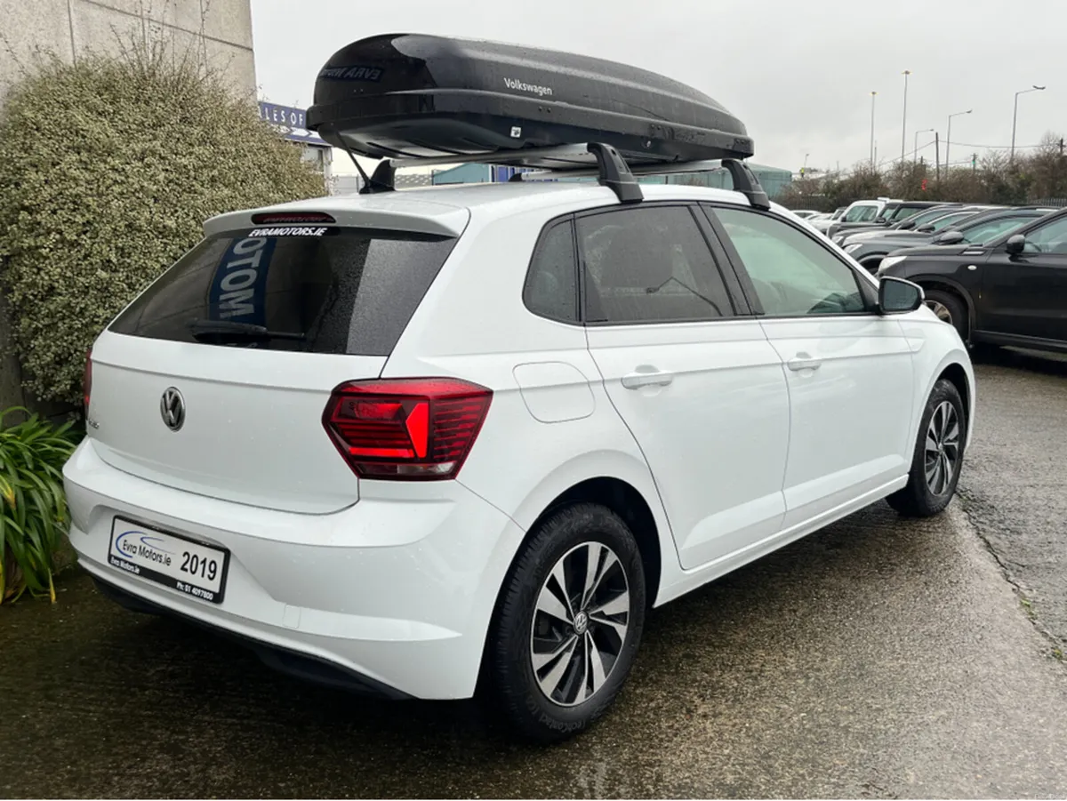 Volkswagen Polo COMFORTLINE AUTOMATIC 1.0 PETROL / - Image 4