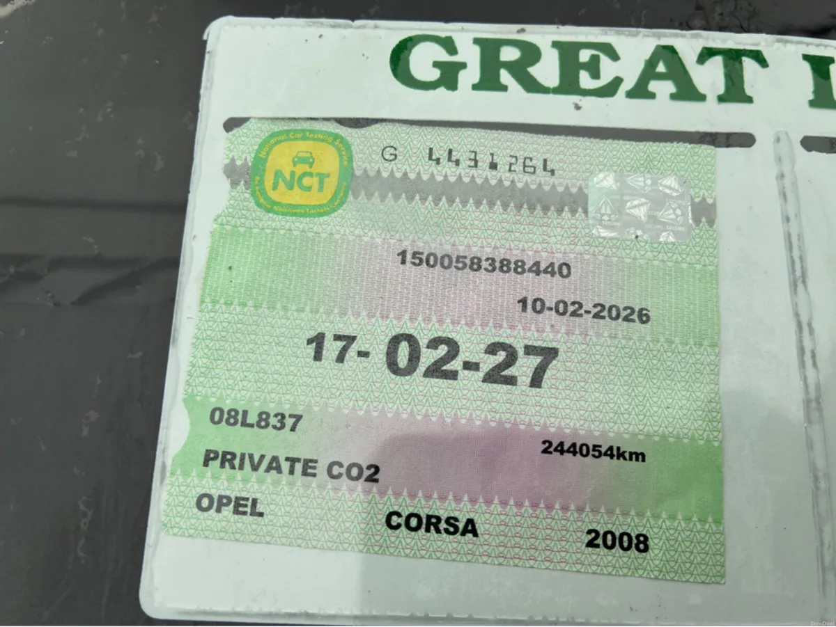Opel Corsa CLUB 1.2I 16V 5DR - Image 2
