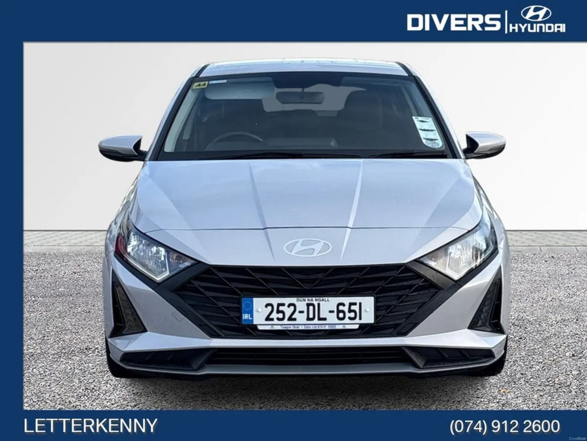 Hyundai i20 Deluxe Plus - Image 4