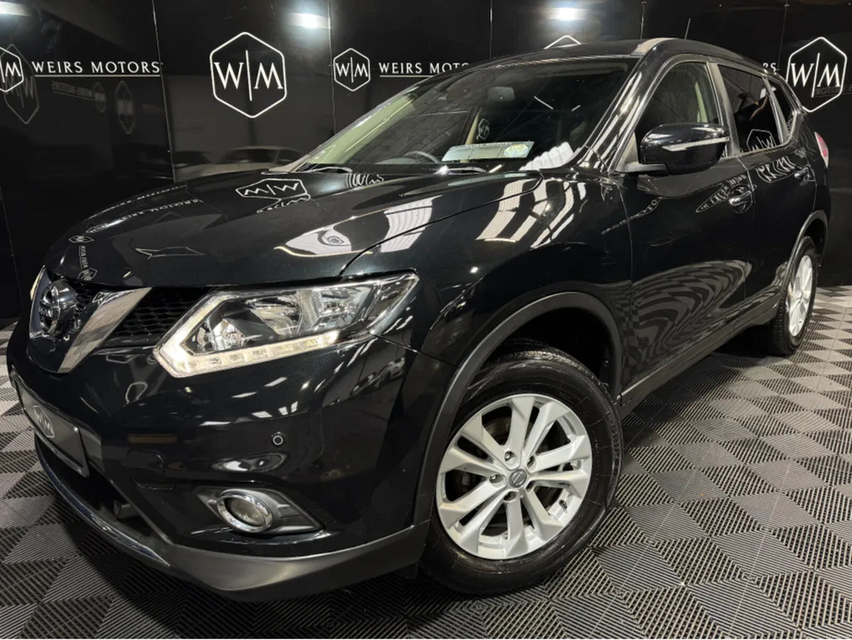 Nissan X-Trail 1.6 DSL SV 5 SEAT E6 4 4DR - Image 1